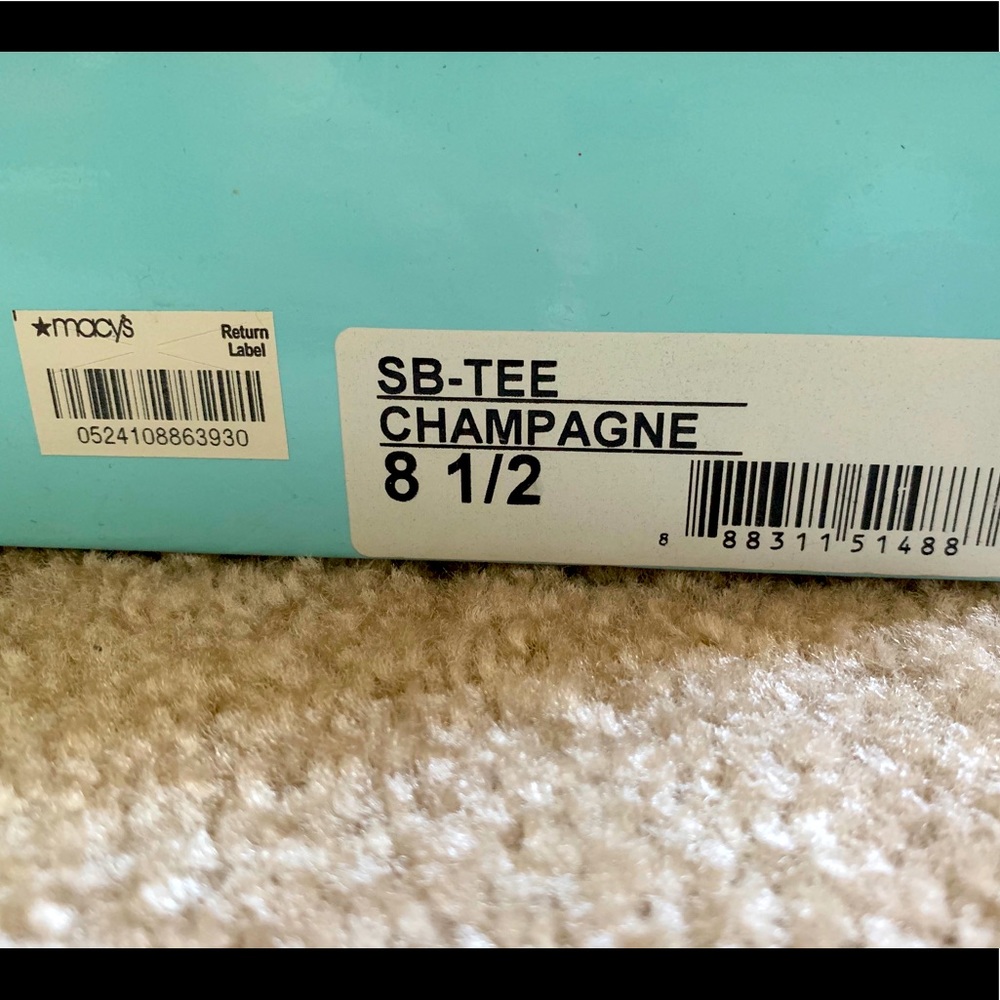 Shoe - Picture 5 of 5